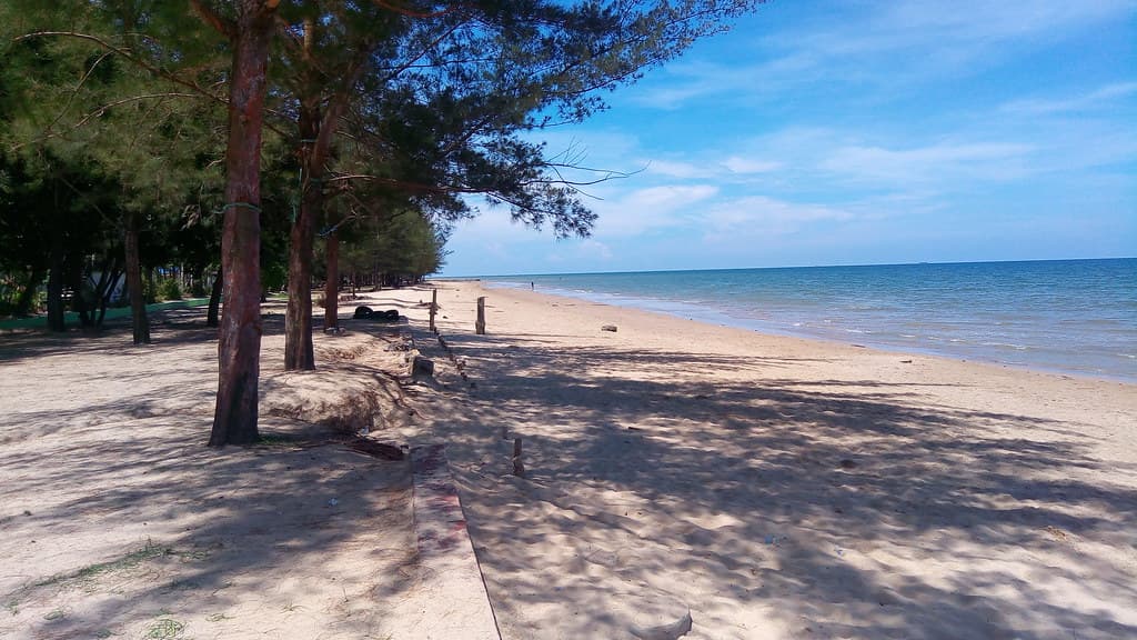 Manggar Segarasari Beach