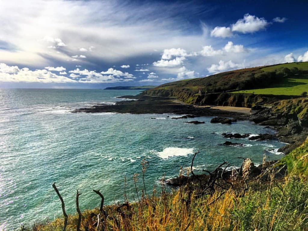 Garrylucas Beach